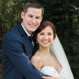 Meet your Posher, Liz